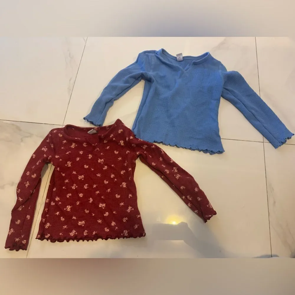 Old navy long sleeve t-shirt #20